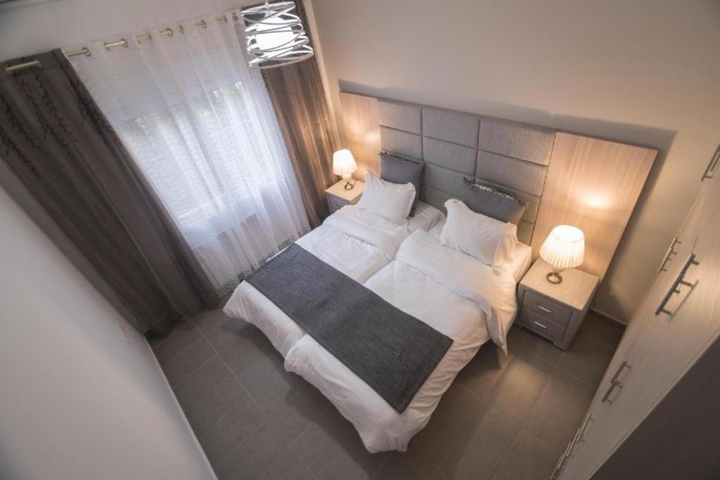 Downtown Petralona Apartment Athena Bagian luar foto
