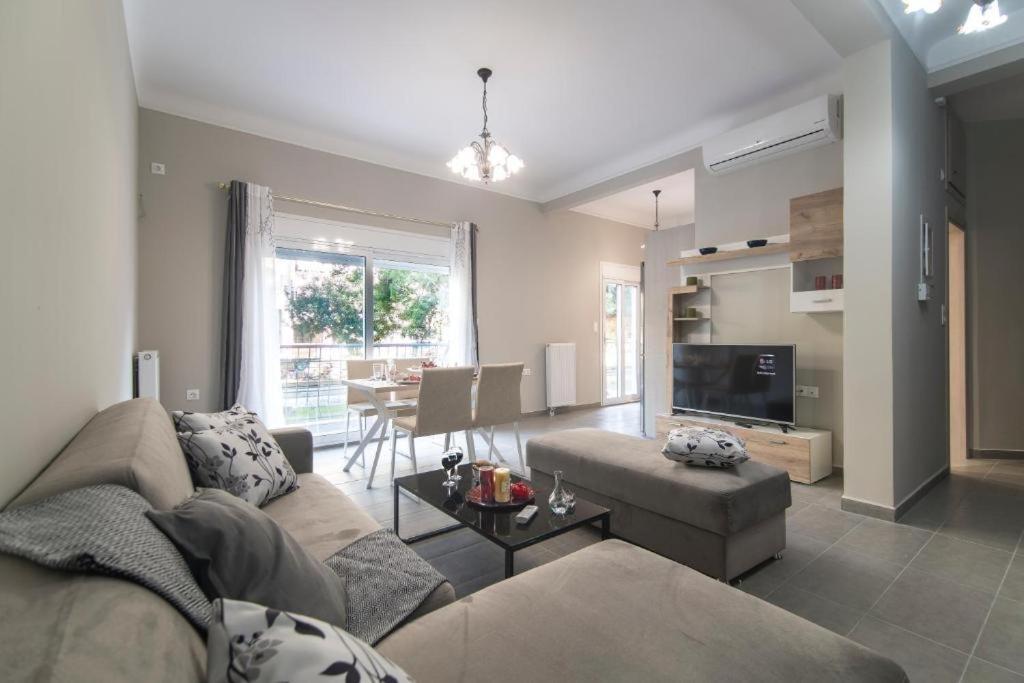 Downtown Petralona Apartment Athena Bagian luar foto
