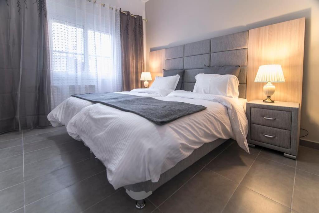 Downtown Petralona Apartment Athena Bagian luar foto