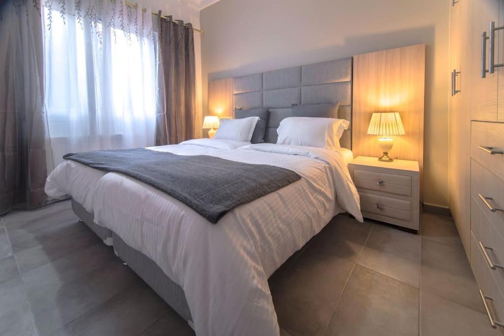 Downtown Petralona Apartment Athena Bagian luar foto